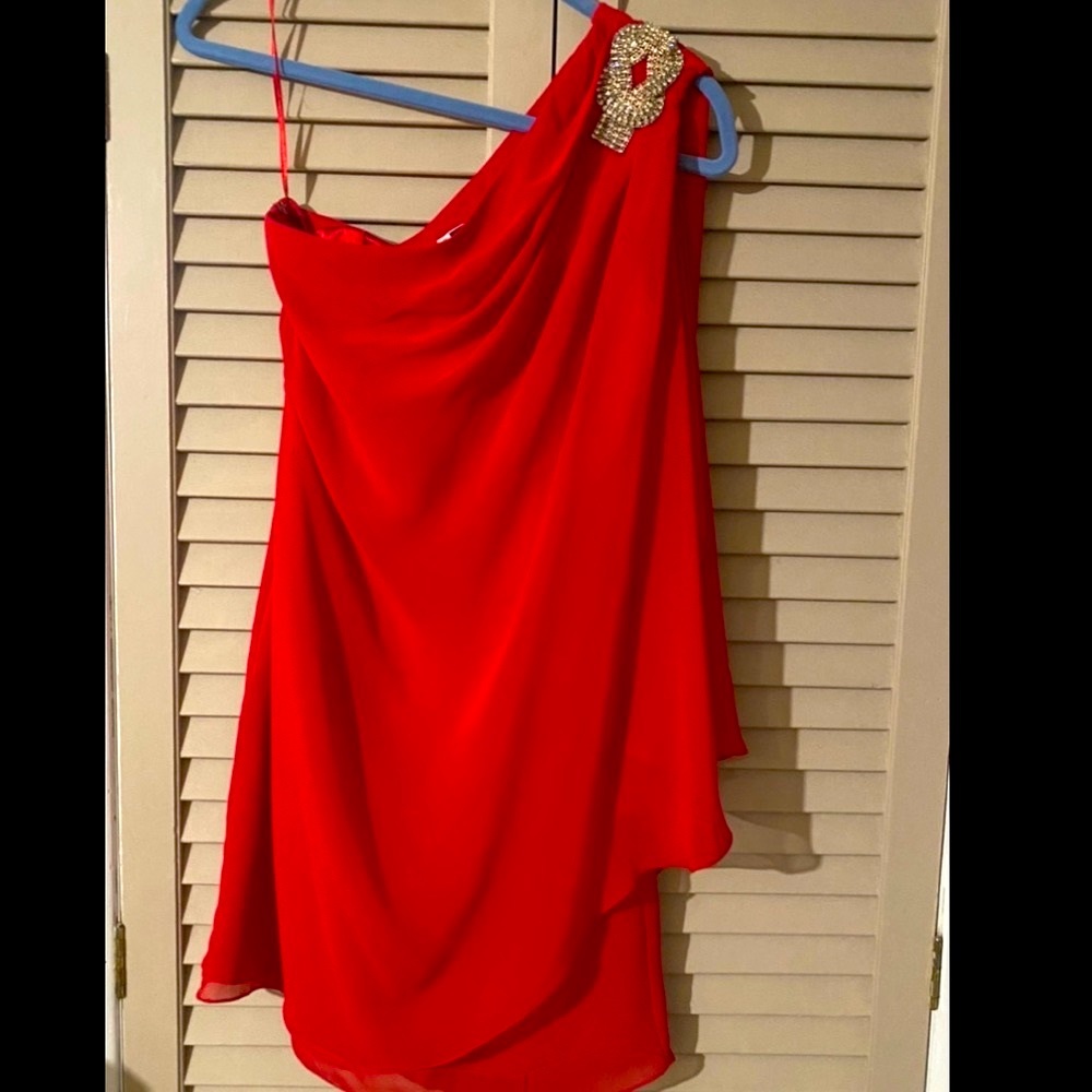 JS ❤️Red One Shoulder Dress
